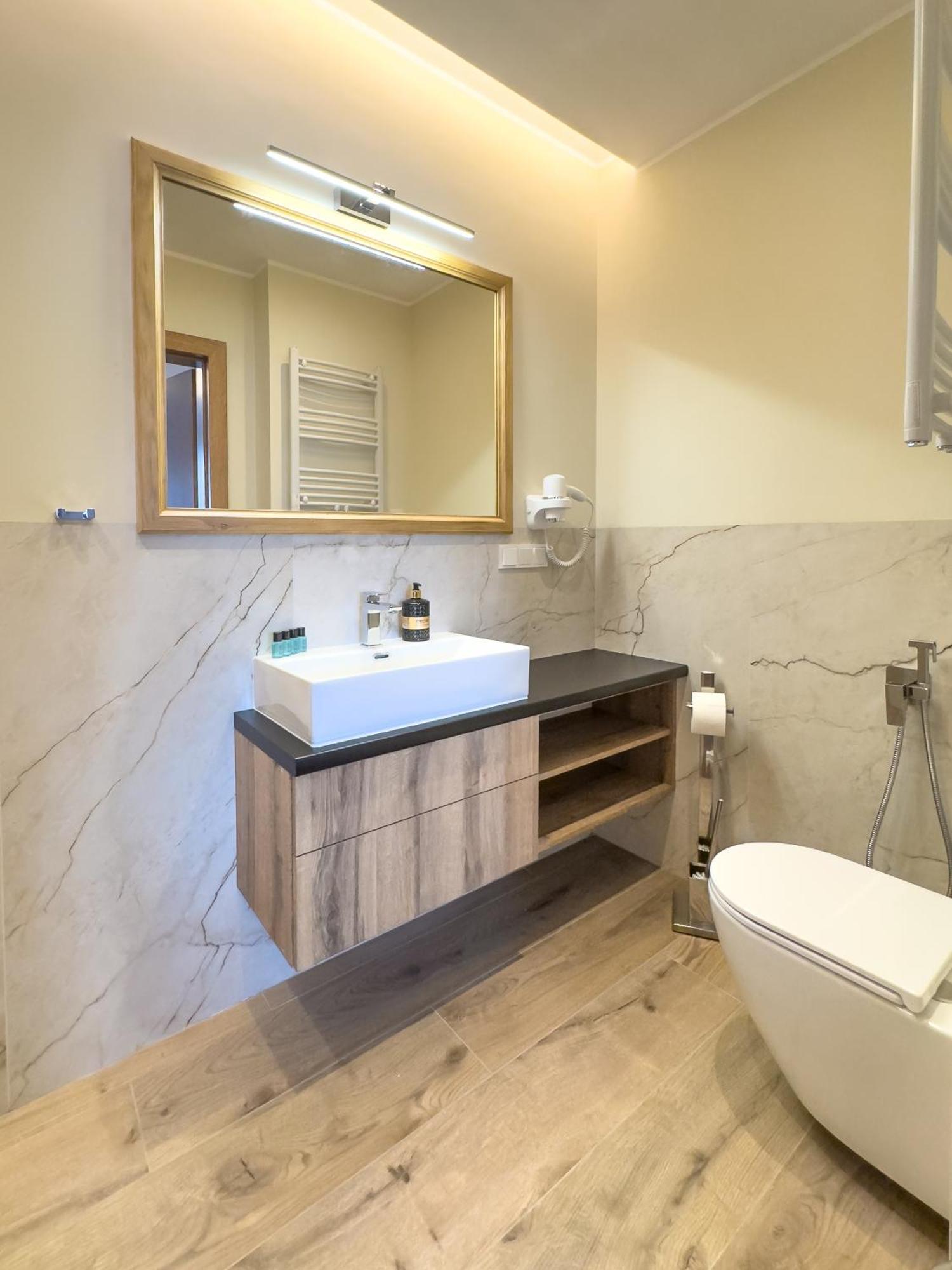 Morze I Sztuka Apartament